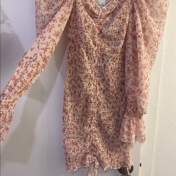 Princess Polly Off Shoulder Dress - Picture 4 of 6